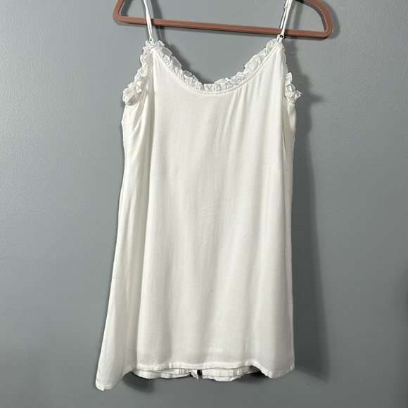 Gianni Bini White Rustic Cottage Embroidered White Dress with cloth buttons Sz M - Picture 12 of 17